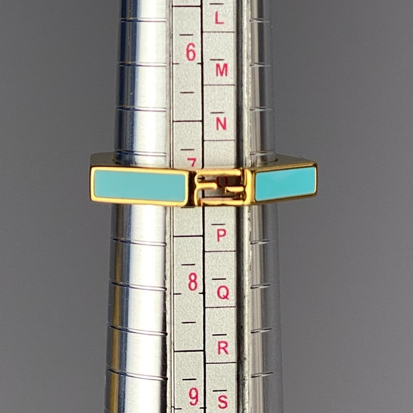 FENDI Enameled Baguette ring - Picture 7 of 8